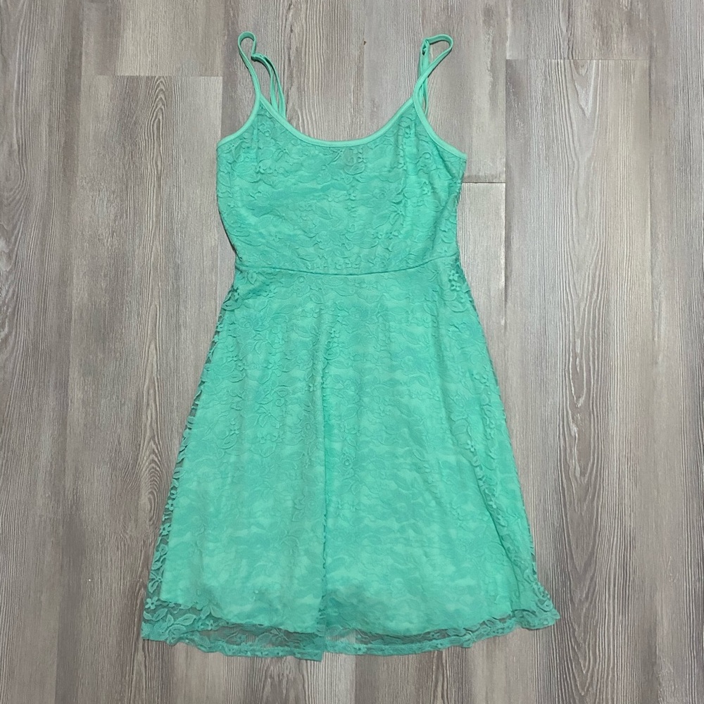Forever/Rue 21 lace cyan dress size small